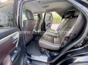 Xe Toyota Fortuner 2.4G 4x2 AT 2019