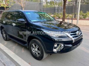 Xe Toyota Fortuner 2.4G 4x2 AT 2019