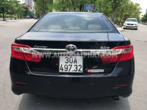 Xe Toyota Camry 2.0E 2015