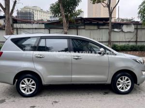 Xe Toyota Innova 2.0E 2017