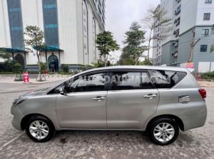 Xe Toyota Innova 2.0E 2017