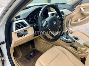 Xe BMW 3 Series 320i 2015