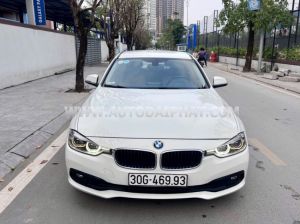 BMW 3 Series 320i