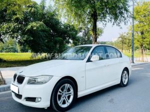 Xe BMW 3 Series 320i 2009