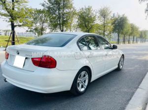 Xe BMW 3 Series 320i 2009