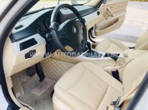 Xe BMW 3 Series 320i 2009