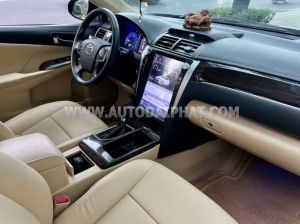 Xe Toyota Camry 2.0E 2018