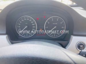Xe BMW 3 Series 320i 2009