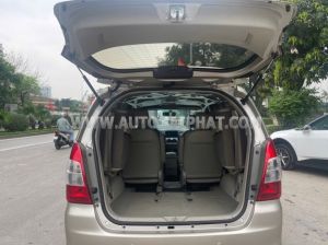 Xe Toyota Innova 2.0V 2016