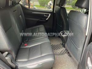 Xe Toyota Fortuner 2.4G 4x2 AT 2020