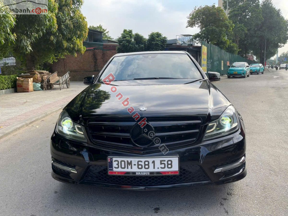 Xe Mercedes Benz C class C300 AMG 2012